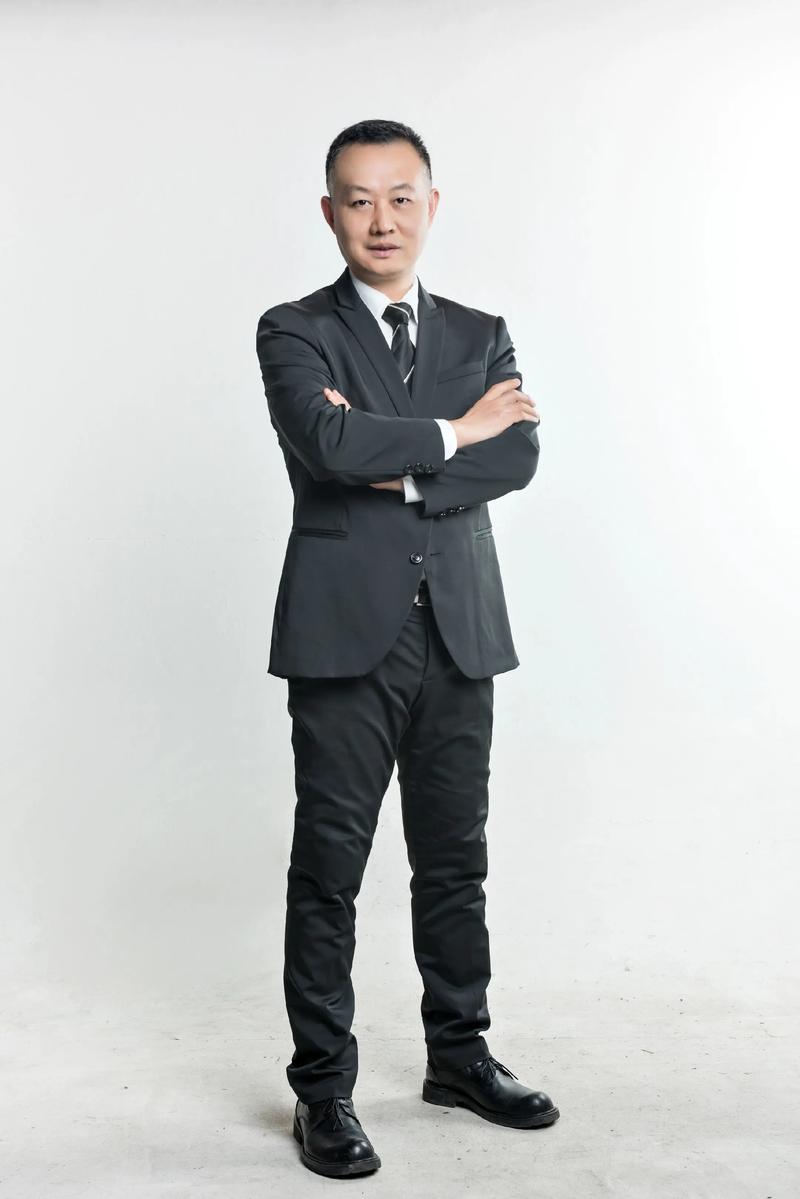 卞备宁 项目运营总监